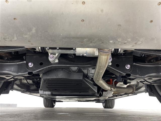 クラウンスポーツ Z 禁煙車 純正ナビ(フルセグTV/Bluetooth)全方位モニター トヨタセーフティー レーダークルコン パノラマルーフ ETC ドラレコ シートヒーター 電動リアゲート デジタルインナーミラー(43枚目)