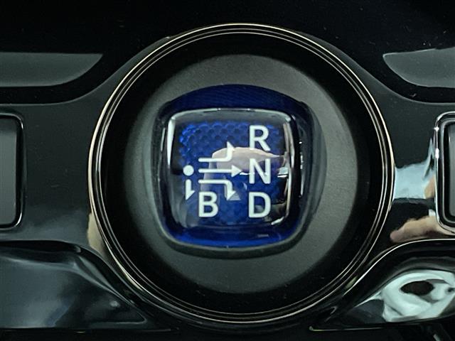 プリウス Aプレミアム ツーリングセレクション モデリスタエアロ JBLサウンド 純正11インチナビ バックカメラ プリクラッシュセーフティ レーンディパーチャーアラート オートハイビーム アダプティブクルーズコントロール クリアランスソナー(14枚目)