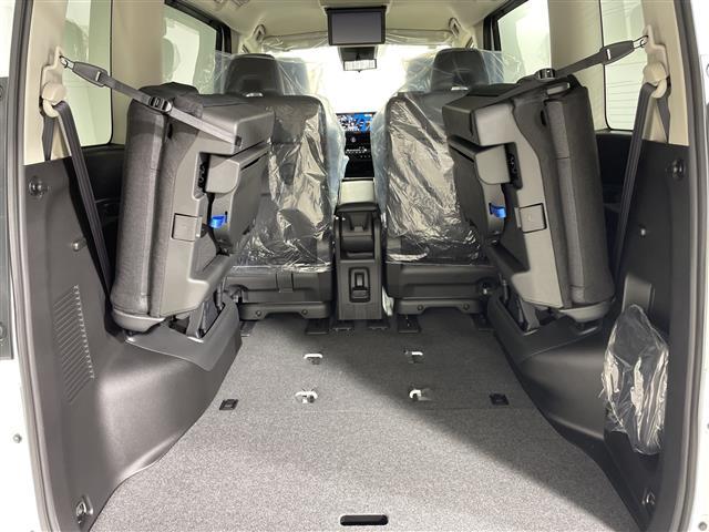 セレナ ｅ－パワー　ハイウェイスターＶ　登録済み未使用車　純正ナビ　フルセグ　全方位カメラ　両側パワースライド　ＢＳＭ　ビルトインＥＴＣ　横滑り防止装置　レーンアシスト　衝突軽減システム　追従型クルーズコントロール　デジタルインナーミラー（29枚目）