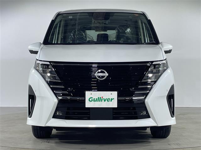 セレナ ｅ－パワー　ハイウェイスターＶ　登録済み未使用車　純正ナビ　フルセグ　全方位カメラ　両側パワースライド　ＢＳＭ　ビルトインＥＴＣ　横滑り防止装置　レーンアシスト　衝突軽減システム　追従型クルーズコントロール　デジタルインナーミラー（31枚目）