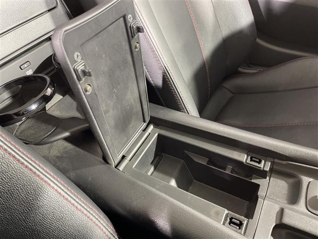 店頭在庫以外にも全国約４万台※の在庫から、ぴったりな１台をご提案します！※２０２３年１０月現在の在庫台数です。売約済の可能性があります。