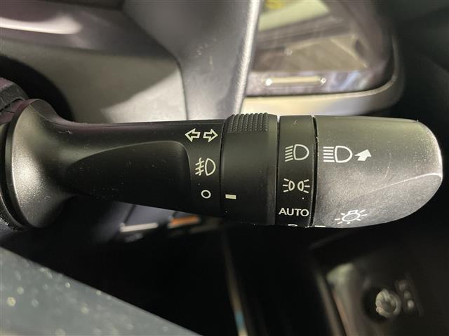 アルファード 2.5S Cパッケージ 純正メーカーOPナビ(CD/DVD/BT/フルセグTV)JBL 全方位モニター 純正フリップダウンモニター トヨタセーフティセンス 革シート シートヒータベンチレーション ETC2.0 両側パワスラ(19枚目)