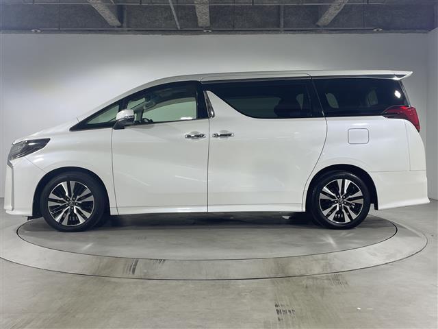 アルファード 2.5S Cパッケージ 純正メーカーOPナビ(CD/DVD/BT/フルセグTV)JBL 全方位モニター 純正フリップダウンモニター トヨタセーフティセンス 革シート シートヒータベンチレーション ETC2.0 両側パワスラ(33枚目)