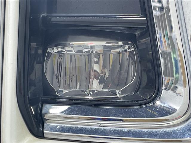 アルファード 2.5S Cパッケージ 純正メーカーOPナビ(CD/DVD/BT/フルセグTV)JBL 全方位モニター 純正フリップダウンモニター トヨタセーフティセンス 革シート シートヒータベンチレーション ETC2.0 両側パワスラ(40枚目)