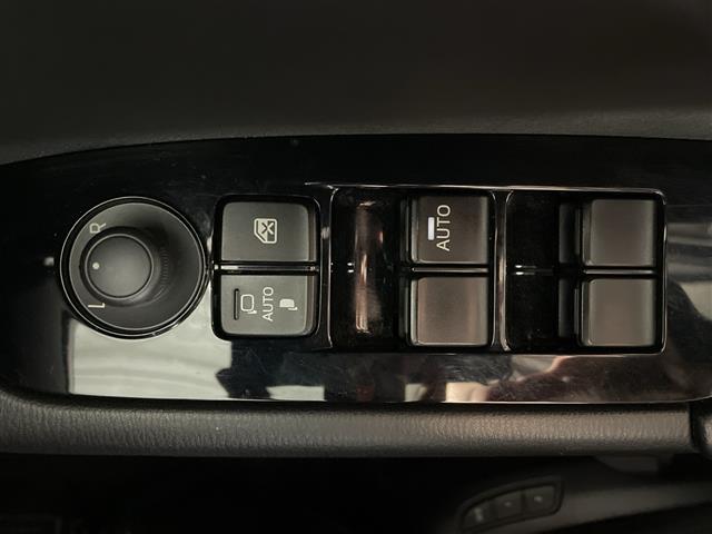 ＣＸ－５ ２０Ｓ　プロアクティブ　純正メモリナビ　Ｂｌｕｅｔｏｏｔｈ　フルセグＴＶ　全方位カメラ　ヘッドアップディスプレイ　パノラミックビューモニター　アイドリングストップ　追従型クルコン　純正ＥＴＣ　レーンキープアシスト（10枚目）