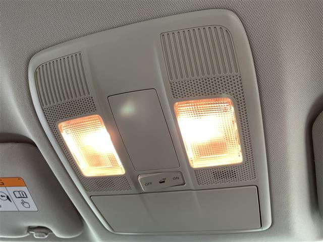 ＣＸ－５ ２０Ｓ　プロアクティブ　純正メモリナビ　Ｂｌｕｅｔｏｏｔｈ　フルセグＴＶ　全方位カメラ　ヘッドアップディスプレイ　パノラミックビューモニター　アイドリングストップ　追従型クルコン　純正ＥＴＣ　レーンキープアシスト（13枚目）