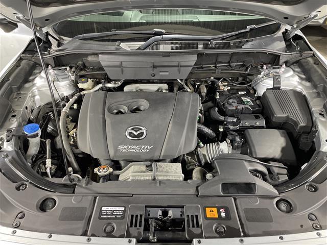 ＣＸ－５ ２０Ｓ　プロアクティブ　純正メモリナビ　Ｂｌｕｅｔｏｏｔｈ　フルセグＴＶ　全方位カメラ　ヘッドアップディスプレイ　パノラミックビューモニター　アイドリングストップ　追従型クルコン　純正ＥＴＣ　レーンキープアシスト（43枚目）