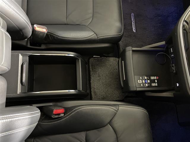 オデッセイハイブリッド ハイブリッドアブソルート・ホンダセンシングＥＸパック　純正ＨＤＤナビ　社外カメラ前後　オットマン　アダプティブクルーズコントロール　両側パワースライドドア　純正ＥＴＣ　社外ドラレコ　レーダー探知機　路外逸脱抑制システム　ブラインドスポットモニター（15枚目）