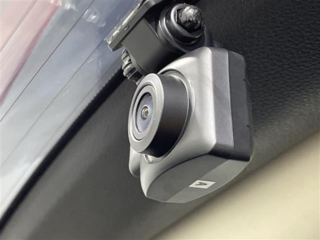 オデッセイハイブリッド ハイブリッドアブソルート・ホンダセンシングＥＸパック　純正ＨＤＤナビ　社外カメラ前後　オットマン　アダプティブクルーズコントロール　両側パワースライドドア　純正ＥＴＣ　社外ドラレコ　レーダー探知機　路外逸脱抑制システム　ブラインドスポットモニター（16枚目）