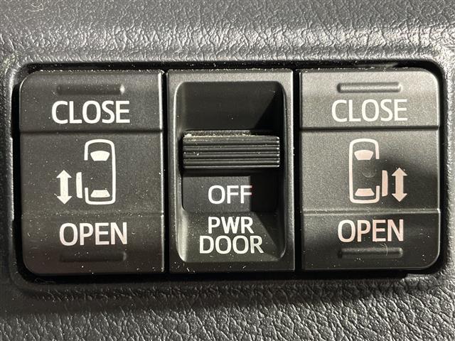 シエンタ Ｇ　純正ナビ　両側パワスラ　３列シート　純正ＥＴＣ　バックカメラ　アイドリングストップ　フルセグテレビ　Ｂｌｕｅｔｏｏｔｈ　ＣＤ／ＤＶＤ再生　オートライト　オートマチックハイビーム　レーンキープアシスト（18枚目）