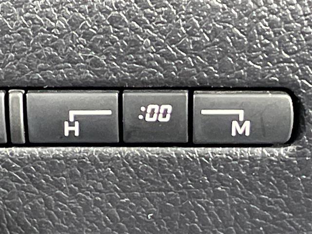 シエンタ Ｇ　純正ナビ　両側パワスラ　３列シート　純正ＥＴＣ　バックカメラ　アイドリングストップ　フルセグテレビ　Ｂｌｕｅｔｏｏｔｈ　ＣＤ／ＤＶＤ再生　オートライト　オートマチックハイビーム　レーンキープアシスト（19枚目）