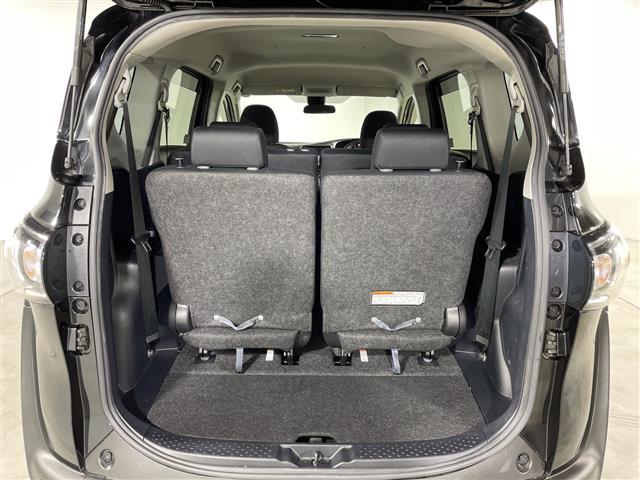 シエンタ Ｇ　純正ナビ　両側パワスラ　３列シート　純正ＥＴＣ　バックカメラ　アイドリングストップ　フルセグテレビ　Ｂｌｕｅｔｏｏｔｈ　ＣＤ／ＤＶＤ再生　オートライト　オートマチックハイビーム　レーンキープアシスト（33枚目）