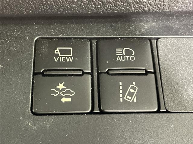 シエンタ ハイブリッド　ファンベースＧ　純正ナビ　両側パワスラ　クルーズコントロール　全方位カメラ　前後コーナーセンサー　社外ドラレコ　純正ＥＴＣ　ＣＤ再生　シートヒーター　ステアリングヒーター　レーンキープアシスト　オートライト　フルセグ（7枚目）