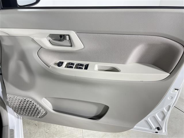 ムーヴ Ｌ　ＳＡＩＩＩ　純正ナビゲーション　バックカメラ　ＥＴＣ　ベンチシート　コーナーセンサー　純正フロアマット　バックカメラ　リモコンキー　コーナーセンサー　アイドリングストップ（13枚目）