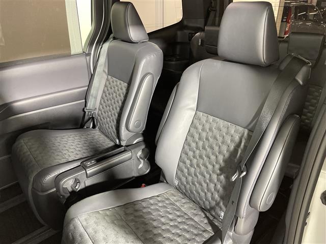 ガリバーグループでは新鮮在庫が毎日約５００台入荷！ワクワクするクルマ選びをご提案します！