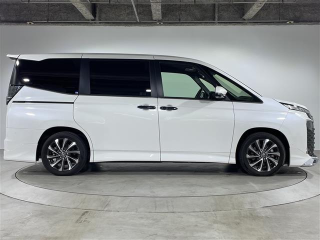 プライム市場上場！ガリバーグループは全国約４６０店舗※のネットワーク！※２０２２年５月現在