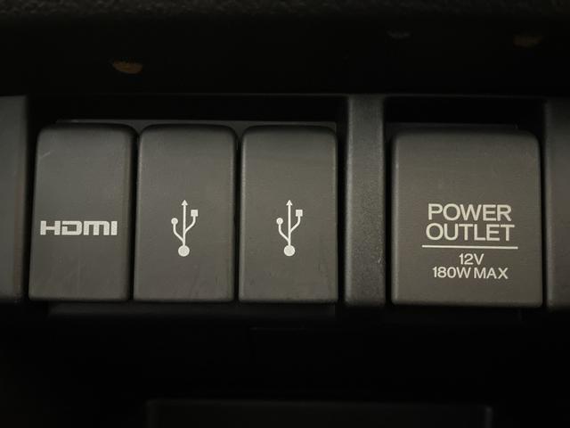 オデッセイ アブソルート・ＥＸ　純正ナビ（ＣＤ／ＤＶＤ／ＢＴ／フルセグＴＶ　）バックモニター　純正フリップダウンモニター　シティブレーキアクティブシステム　ＢＳＭ　クルーズコントロール　ハーフレザーシート　シートヒーター（8枚目）