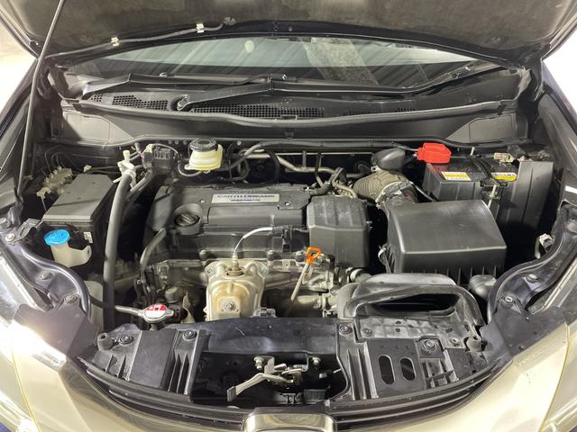 オデッセイ アブソルート・ＥＸ　純正ナビ（ＣＤ／ＤＶＤ／ＢＴ／フルセグＴＶ　）バックモニター　純正フリップダウンモニター　シティブレーキアクティブシステム　ＢＳＭ　クルーズコントロール　ハーフレザーシート　シートヒーター（71枚目）