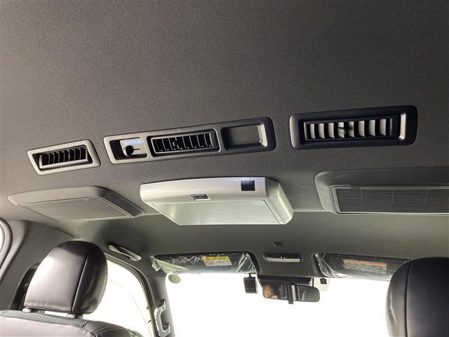 ハイエースバン スーパーGL ダーク プライムII モデリスタエアロ 純正メモリナビ 社外フリップダウンモニター アラウンドビューモニター 両側パワースライドドア ETC2.0 プッシュスタート フルセグテレビ 衝突軽減ブレーキ レーンキープアシスト(15枚目)