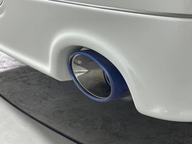 ハイエースバン スーパーGL ダーク プライムII モデリスタエアロ 純正メモリナビ 社外フリップダウンモニター アラウンドビューモニター 両側パワースライドドア ETC2.0 プッシュスタート フルセグテレビ 衝突軽減ブレーキ レーンキープアシスト(67枚目)