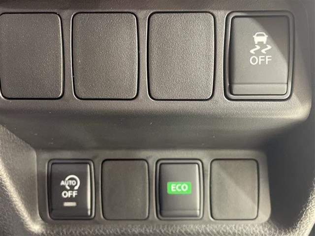 エクストレイル 20X エマージェンシーブレーキパッケージ 社外メモリナビ(CD/DVD/BT/フルセグTV)バックモニター エマージェンシーブレーキ 車線逸脱警報 前方ドラレコ ETC オートライト LEDヘッドライト フォグランプ 革シート シートヒーター(7枚目)