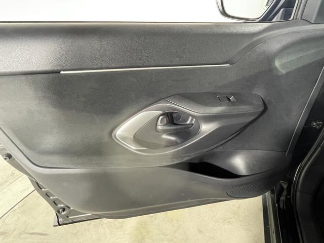 ヤリスクロス Z 禁煙車 純正ディスプレイオーディオ(ナビ/フルセグTV)全方位モニター クリアランスソナー PBドア ドラレコ前後 ETC ハーフレザー パワーシート シートヒーター ステアリングヒーター LED(18枚目)