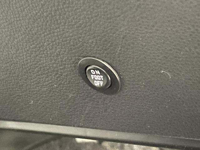 ヤリスクロス Z 禁煙車 純正ディスプレイオーディオ(ナビ/フルセグTV)全方位モニター クリアランスソナー PBドア ドラレコ前後 ETC ハーフレザー パワーシート シートヒーター ステアリングヒーター LED(20枚目)