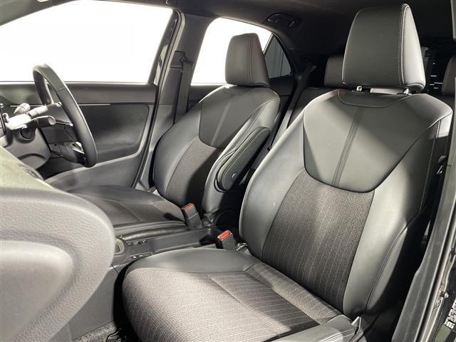 ヤリスクロス Z 禁煙車 純正ディスプレイオーディオ(ナビ/フルセグTV)全方位モニター クリアランスソナー PBドア ドラレコ前後 ETC ハーフレザー パワーシート シートヒーター ステアリングヒーター LED(37枚目)