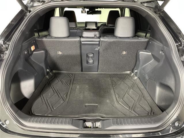 ヤリスクロス Z 禁煙車 純正ディスプレイオーディオ(ナビ/フルセグTV)全方位モニター クリアランスソナー PBドア ドラレコ前後 ETC ハーフレザー パワーシート シートヒーター ステアリングヒーター LED(40枚目)