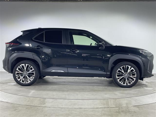 ヤリスクロス Z 禁煙車 純正ディスプレイオーディオ(ナビ/フルセグTV)全方位モニター クリアランスソナー PBドア ドラレコ前後 ETC ハーフレザー パワーシート シートヒーター ステアリングヒーター LED(43枚目)