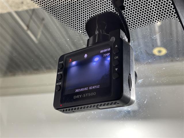 シエンタ G 社外メモリーナビゲーション CD DVD BT フルセグテレビ バックカメラ オートライト オートハイビーム LEDライト 革巻きステアリング ステアリングスイッチ ドライブレコーダー 純正アルミ(12枚目)