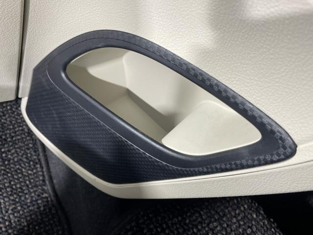 シエンタ G 社外メモリーナビゲーション CD DVD BT フルセグテレビ バックカメラ オートライト オートハイビーム LEDライト 革巻きステアリング ステアリングスイッチ ドライブレコーダー 純正アルミ(29枚目)