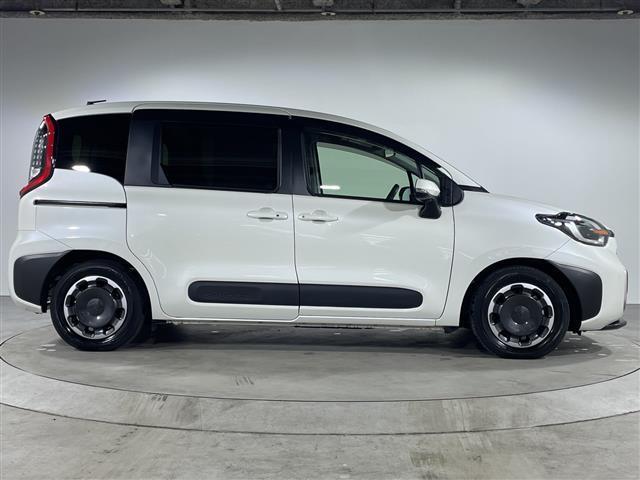 シエンタ ハイブリッドZ 禁煙車 純正ディスプレイオーディオ AM FM BT フルセグテレビ パノラマビューモニター トヨタセーフティセンス 両側パワースライドドア シートヒーター プッシュスタートエンジン(46枚目)