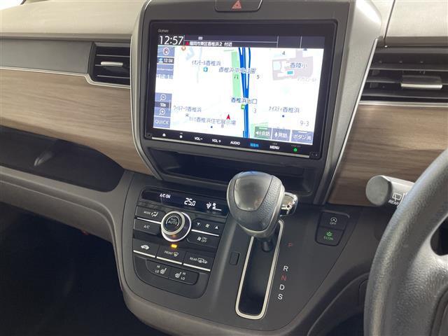 フリード Ｇ・ホンダセンシング　ワンオーナー　純正９型ナビ（ＣＤ／ＤＶＤ／ＢＴ／フルセグＴＶ）バックモニター　ホンダセンシング　両側パワースライドドア　革調シートカバー　シートヒーター　ステアリングリモコン　ＥＴＣ　前方ドラレコ（14枚目）