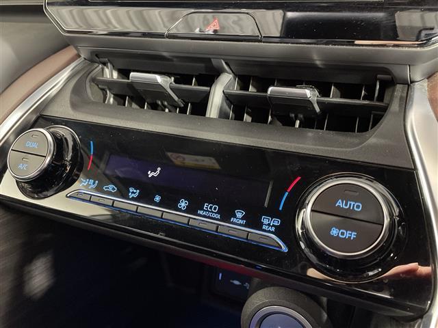 ハリアーハイブリッド Ｇ　禁煙車　純正８型ディスプレイオーディオ（ナビ／ＢＴ／フルセグＴＶ）　バックモニター　トヨタセーフティセンス　クリアランスソナー　ハーフレザーシート　パワーシート　パワーバックドア　ＬＥＤ（10枚目）