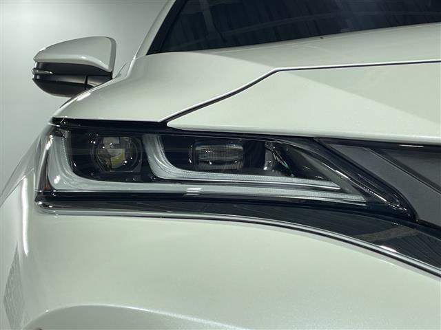 ハリアーハイブリッド Ｇ　禁煙車　純正８型ディスプレイオーディオ（ナビ／ＢＴ／フルセグＴＶ）　バックモニター　トヨタセーフティセンス　クリアランスソナー　ハーフレザーシート　パワーシート　パワーバックドア　ＬＥＤ（40枚目）