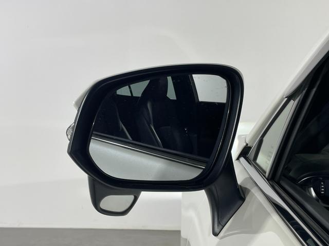 ハリアーハイブリッド Ｇ　禁煙車　純正８型ディスプレイオーディオ（ナビ／ＢＴ／フルセグＴＶ）　バックモニター　トヨタセーフティセンス　クリアランスソナー　ハーフレザーシート　パワーシート　パワーバックドア　ＬＥＤ（56枚目）