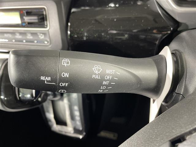 スペーシアカスタム ハイブリッドＸＳ　禁煙車　純正８型メモリナビ（ＣＤ／ＤＶＤ／ＢＴ／フルセグＴＶ）全方位モニター　スズキセーフティサポート両側パワースライドドア　ＥＴＣ　前方ドライブレコーダー　コーナーセンサー　ＨＵＤ　シートヒーター（19枚目）