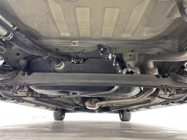 スペーシアカスタム ハイブリッドＸＳ　禁煙車　純正８型メモリナビ（ＣＤ／ＤＶＤ／ＢＴ／フルセグＴＶ）全方位モニター　スズキセーフティサポート両側パワースライドドア　ＥＴＣ　前方ドライブレコーダー　コーナーセンサー　ＨＵＤ　シートヒーター（71枚目）