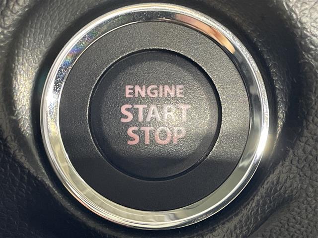 スイフト スポーツ　社外９型フローティングナビ（ＣＤ／ＤＶＤ／ＢＴ／フルセグＴＶ）　スズキセーフティサポート　コーナーセンサー　革巻きステアリング　ステアリングリモコン　ＬＥＤヘッドライト　オートライト　フォグ　ＥＴＣ（6枚目）