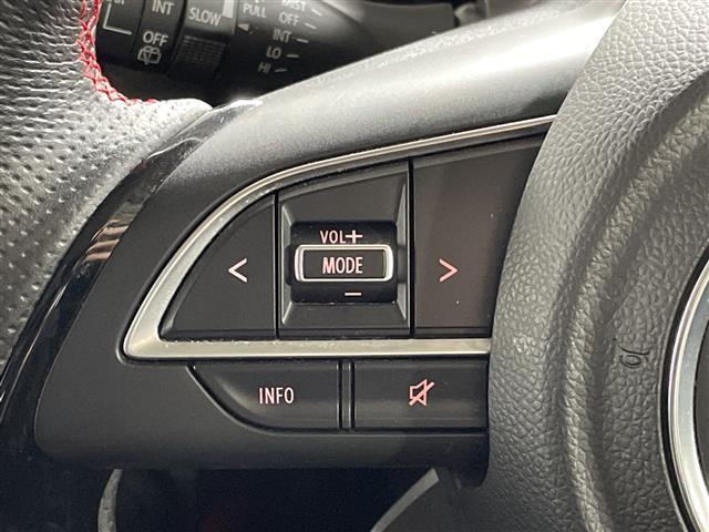 スイフト スポーツ　社外９型フローティングナビ（ＣＤ／ＤＶＤ／ＢＴ／フルセグＴＶ）　スズキセーフティサポート　コーナーセンサー　革巻きステアリング　ステアリングリモコン　ＬＥＤヘッドライト　オートライト　フォグ　ＥＴＣ（21枚目）