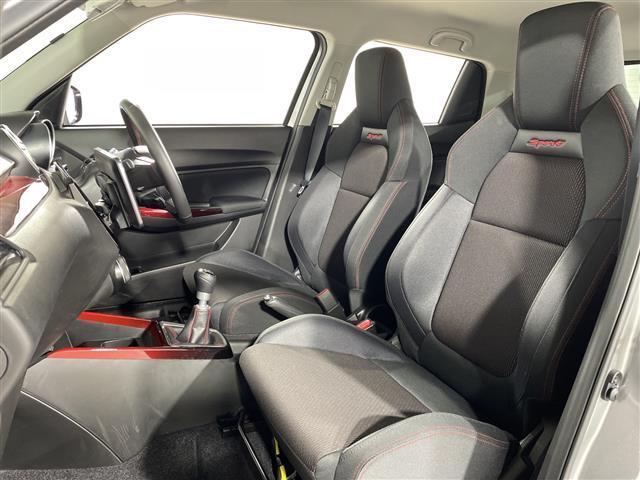 スイフト スポーツ　社外９型フローティングナビ（ＣＤ／ＤＶＤ／ＢＴ／フルセグＴＶ）　スズキセーフティサポート　コーナーセンサー　革巻きステアリング　ステアリングリモコン　ＬＥＤヘッドライト　オートライト　フォグ　ＥＴＣ（25枚目）