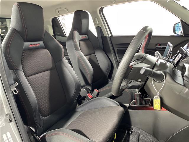 スイフト スポーツ　社外９型フローティングナビ（ＣＤ／ＤＶＤ／ＢＴ／フルセグＴＶ）　スズキセーフティサポート　コーナーセンサー　革巻きステアリング　ステアリングリモコン　ＬＥＤヘッドライト　オートライト　フォグ　ＥＴＣ（26枚目）