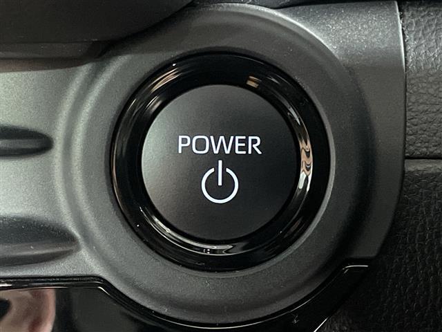 クラウンスポーツ Ｚ　禁煙車　パノラマルーフ　純正１２．３型ディスプレイオーディオ（ナビ／ＢＴ／フルセグＴＶ）パノラミックビューモニター　トヨタチームメイト　モデリスタエアロ　パワーバックドア　パーキングアシスト　ＨＵＤ（12枚目）