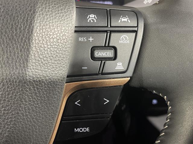 クラウンスポーツ Ｚ　禁煙車　パノラマルーフ　純正１２．３型ディスプレイオーディオ（ナビ／ＢＴ／フルセグＴＶ）パノラミックビューモニター　トヨタチームメイト　モデリスタエアロ　パワーバックドア　パーキングアシスト　ＨＵＤ（29枚目）