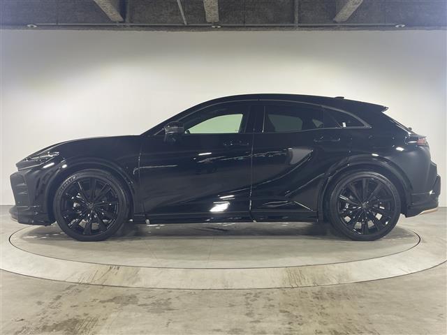 クラウンスポーツ Ｚ　禁煙車　パノラマルーフ　純正１２．３型ディスプレイオーディオ（ナビ／ＢＴ／フルセグＴＶ）パノラミックビューモニター　トヨタチームメイト　モデリスタエアロ　パワーバックドア　パーキングアシスト　ＨＵＤ（43枚目）