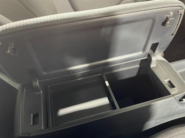 プリウス S 純正9型メモリナビ(CD/DVD/BT/フルセグTV) バックモニター トヨタセーフティセンス コーナーセンサー 革巻きステアリング ステアリングリモコン ETC LEDヘッドライト オートライト(29枚目)