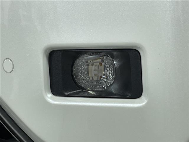 ランドクルーザー２５０ ＶＸ　禁煙車　純正１２型ナビ（フルセグ／ＢＴ／ミラーキャスト）全方位モニター　トヨタチームメイト　レーダークルコン　シートヒーター　エアーシート　ＢＳＭ　電動リアゲート　デジタルインナーミラー　パワーシート（46枚目）