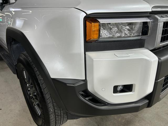 ランドクルーザー２５０ ＶＸ　禁煙車　純正１２型ナビ（フルセグ／ＢＴ／ミラーキャスト）全方位モニター　トヨタチームメイト　レーダークルコン　シートヒーター　エアーシート　ＢＳＭ　電動リアゲート　デジタルインナーミラー　パワーシート（53枚目）