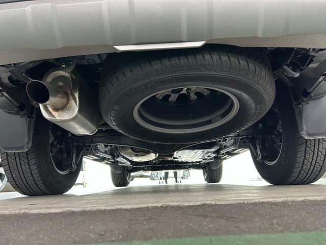 ランドクルーザー２５０ ＶＸ　禁煙車　純正１２型ナビ（フルセグ／ＢＴ／ミラーキャスト）全方位モニター　トヨタチームメイト　レーダークルコン　シートヒーター　エアーシート　ＢＳＭ　電動リアゲート　デジタルインナーミラー　パワーシート（60枚目）